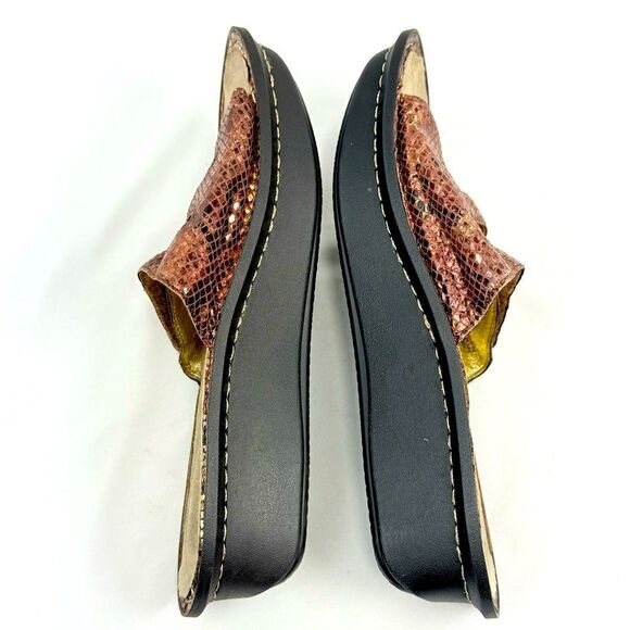 Alegria FIONA Copper Snakeskin Wedge Triple Strap Slide Support Sandals - Picture 8 of 16